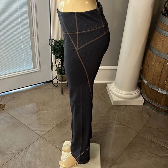 Athleta - Picture 2 of 5